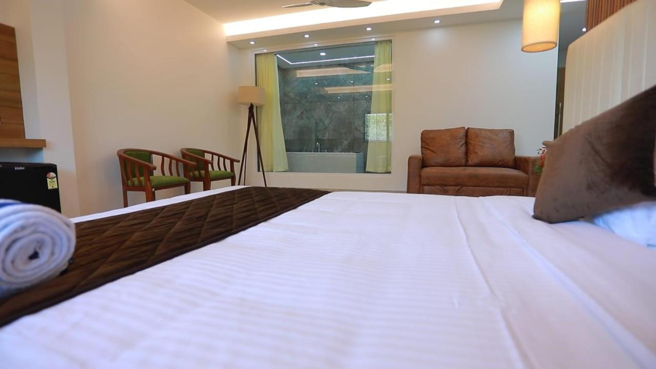 Alleppey Haven Beach Villa Alappuzha Exterior photo