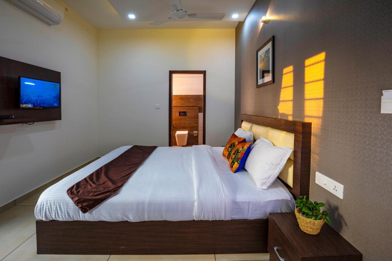 Alleppey Haven Beach Villa Alappuzha Exterior photo