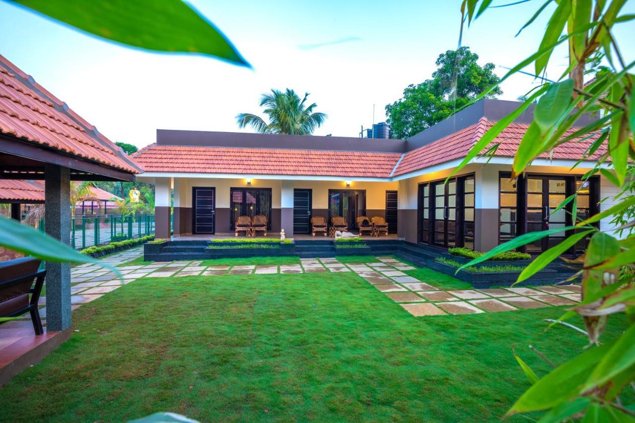 Alleppey Haven Beach Villa Alappuzha Exterior photo